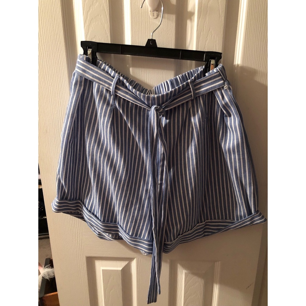Avlux Fashion High-waisted Plus size shorts